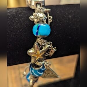 🩵 🐚 Willabee and Ward bracelet month of August shells anchor starfish Beach